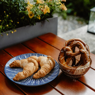 Croissants und Brezn